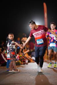 BIB: 43152, 42917
                            <button type="button" onclick="openModal(22804663)" class="btn btn-primary btn-sm float-right btn-popup" data-toggle="modal" data-target=".modal-high-quality">
                        <i class="fas fa-shopping-cart"></i> Add to Cart
                    </button>
                                            <button type="button" onclick="isThisMe(22804663, true)" class="btn btn-success btn-sm float-right btn-popup btn-isme hidden" data-toggle="tooltip" data-placement="bottom" title="นี่คือรูปของคุณใช่ไหม คลิกที่นี่เพื่อเอาเข้าอัลบั้ม">
                        <i class="fas fa-plus"></i> Add to album
                    </button>
                    <button type="button" onclick="isThisMe(22804663, false)" class="btn btn-warning btn-sm float-right btn-popup btn-isnotme hidden">
                        <i class="fas fa-ban"></i> Remove from album
                    </button>